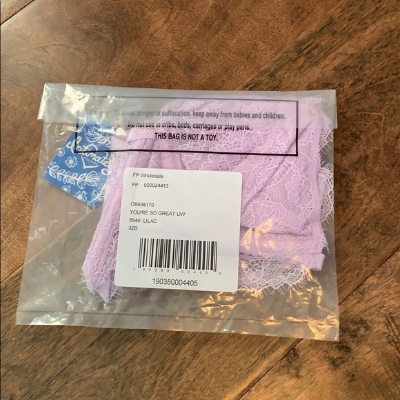 NWT Free people sexy Lace Lilac bra 32B - Picture 5 of 5